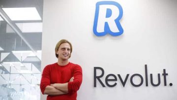 354% ръст на приходите и двойна загуба отчита Revolut за 2018