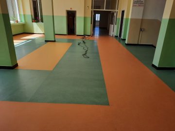 Може ли да се постави винилова настилка в коридора? – Диас Флоринг – качествените подови настилки