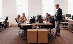 Икони, които помагат в работата – За Перник – zaPernik.com