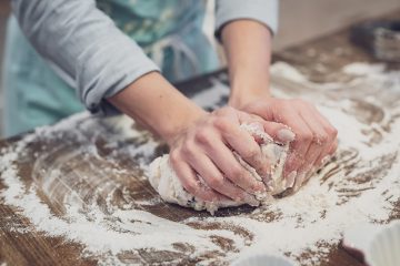 Печене на вкусен хляб от лимец у дома: Лесно ръководство – Горда България